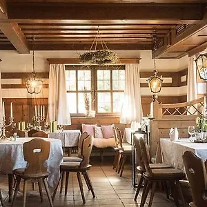 Landgasthof Weisses Lamm Engelthal